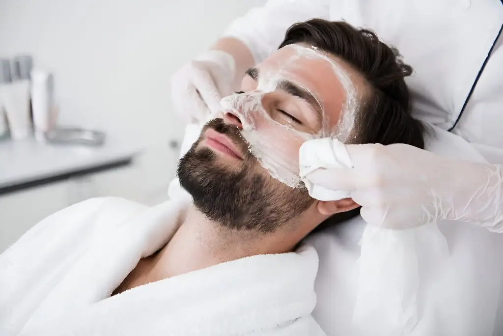 Men Facial & cleanup
