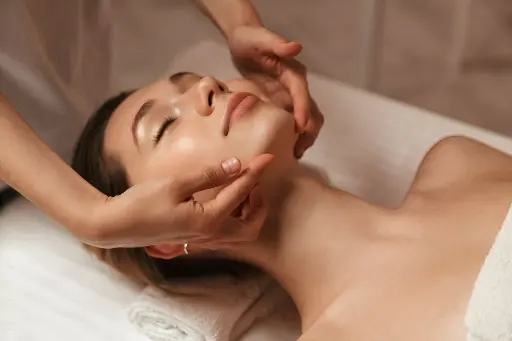 Facials 